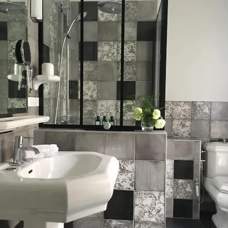 Saint Pierre Boutique-hotel 4*