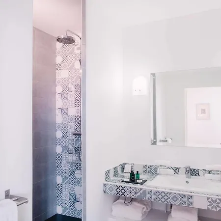 St Pierre Hotel 4*